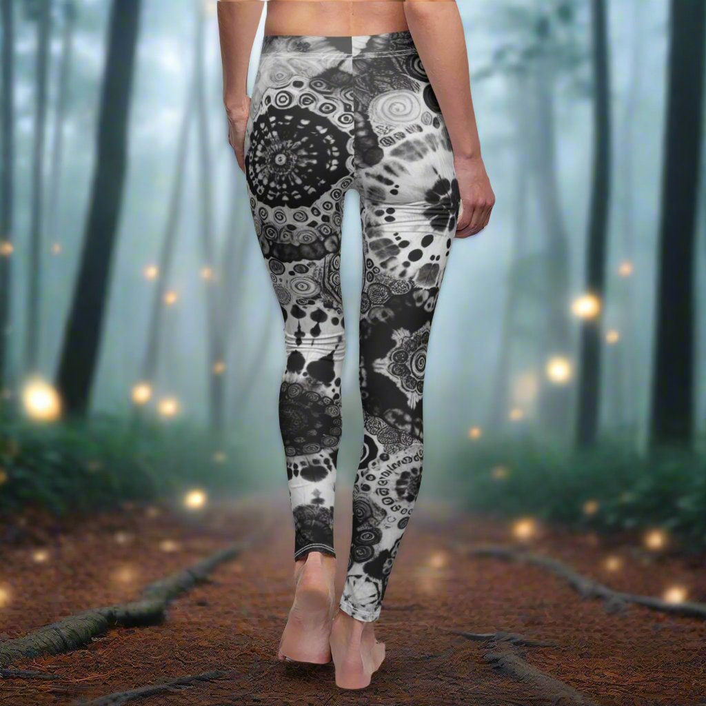 BACK Tie-dye Black And White Mandala Leggings, Tie-dye Leggings, Festival Attire, Tie-dye Mandala Leggings, Hippie Leggings, Birthday Gift